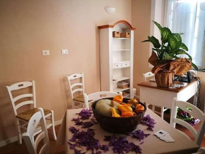 700Enolocanda Santa Giuletta Bagian luar foto